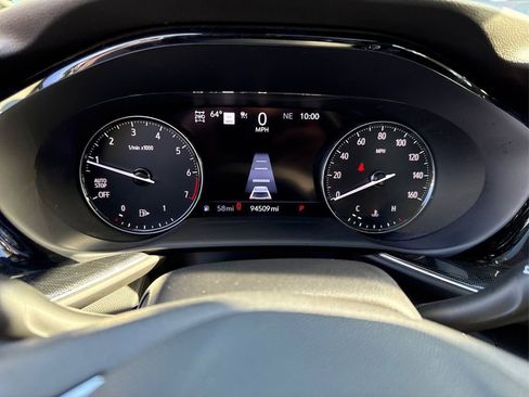 Used 2022 Buick Envision Essence w/ Technology Package II image 24