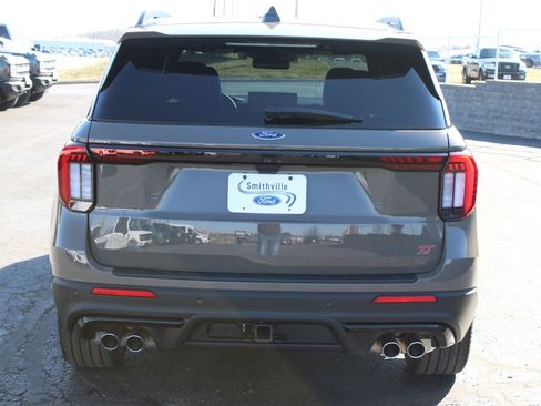 New 2026 Ford Explorer ST w/ Sun And Sound Package image 7