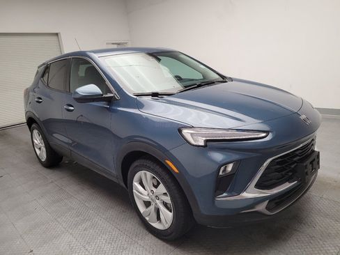 Used 2024 Buick Encore GX Preferred FWD image 13
