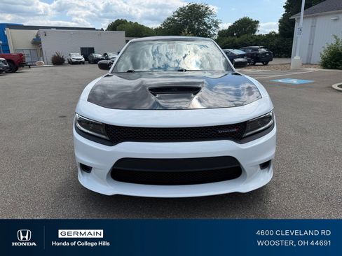 Used 2022 Dodge Charger R/T RWD image 2