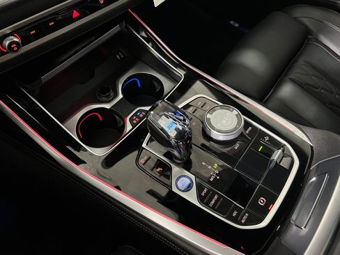 New 2026 BMW ALPINA XB7 AWD/4WD image 16