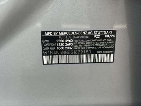 Used 2025 Mercedes-Benz GLA 35 AMG 4MATIC w/ Exclusive Trim Package image 51