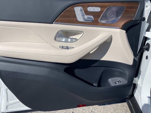 New 2026 Mercedes-Benz GLE 350 4MATIC image 11