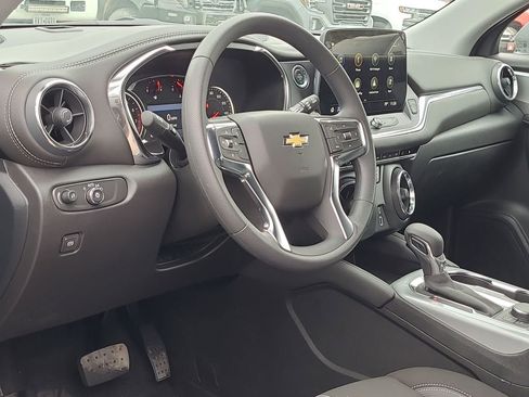 New 2025 Chevrolet Blazer LT w/ Driver Confidence Package image 10