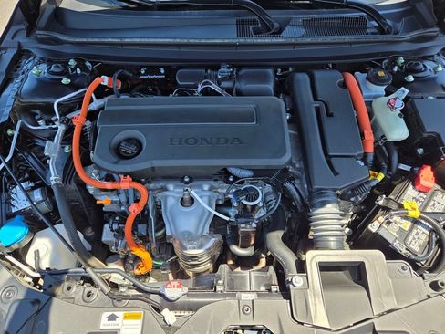 Used 2024 Honda Accord Sport image 27