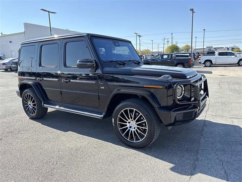 Used 2022 Mercedes-Benz G 550 w/ Exclusive Interior Package image 6
