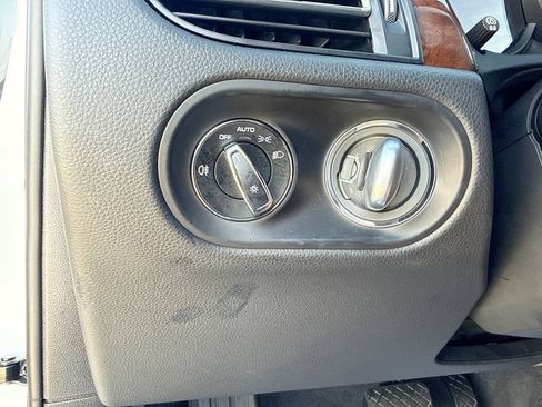 Used 2022 Porsche Macan S AWD/4WD image 28