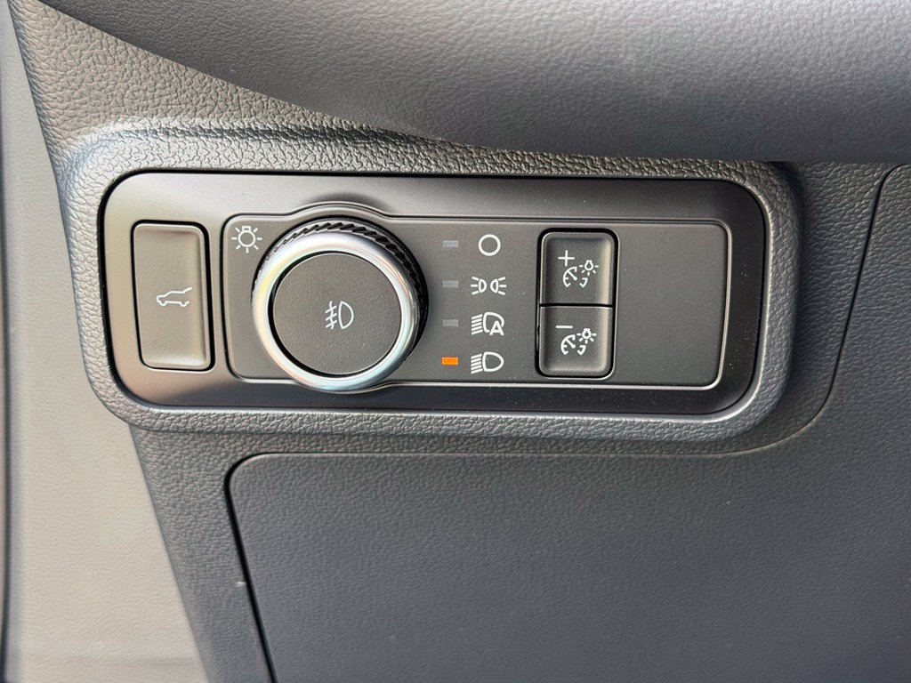 New 2027 Ford Explorer ST-Line AWD/4WD image 13