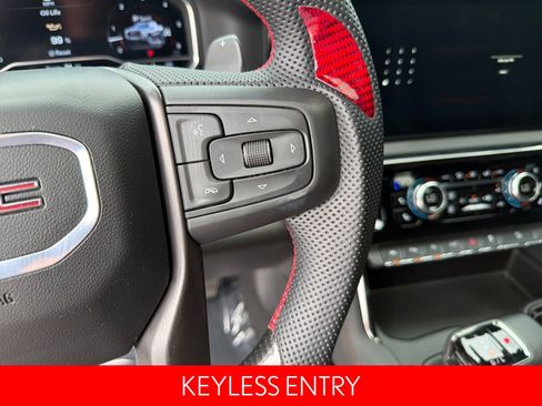 Used 2024 GMC Sierra 1500 AT4 w/ Technology Package AWD/4WD image 18