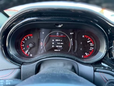Used 2024 Dodge Durango GT RWD image 9