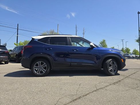 Used 2021 Kia Seltos S AWD/4WD image 14