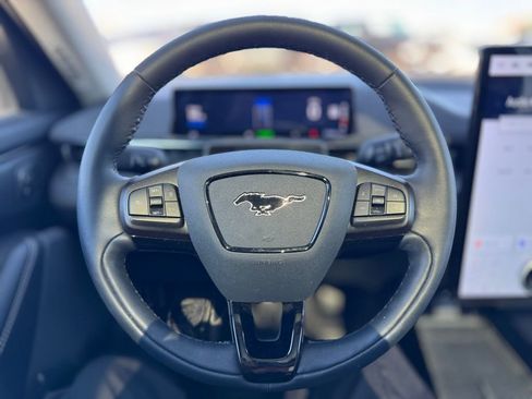 Used 2023 Ford Mustang Mach-E Premium image 6