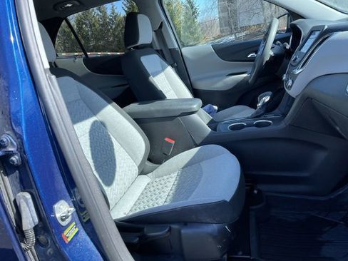Used 2023 Chevrolet Equinox LS w/ LS Convenience Package image 27