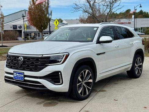New 2026 Volkswagen Atlas Cross Sport SEL Premium R-Line image 4