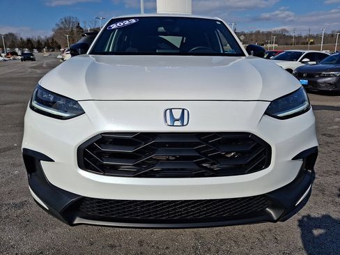 Certified 2023 Honda HR-V Sport image 2