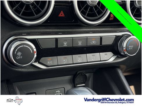 Used 2025 Nissan Sentra S FWD image 19
