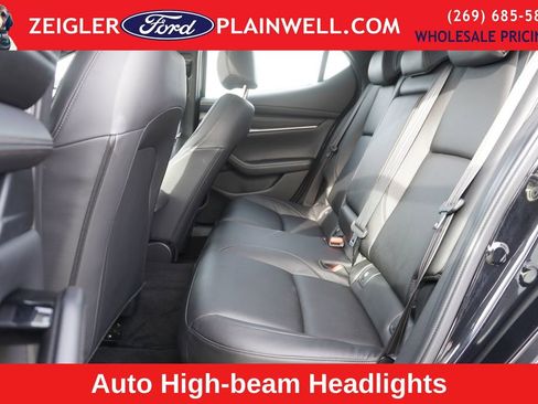 Used 2021 MAZDA MAZDA3 s image 11