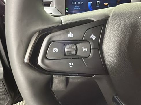 Used 2027 Chevrolet Bolt RS FWD image 16
