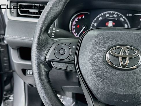 Used 2025 Toyota RAV4 LE FWD image 15