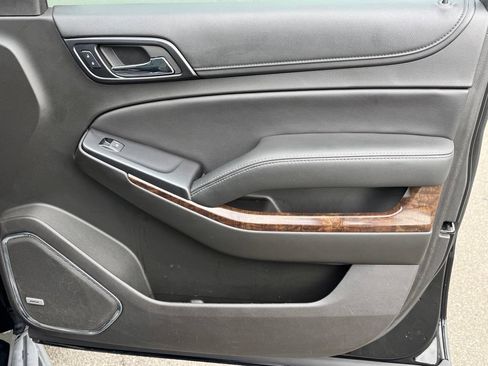 Used 2018 Chevrolet Tahoe LT RWD image 32