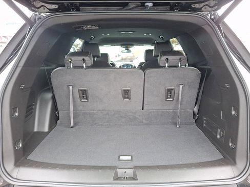 Certified 2023 Chevrolet Traverse LT image 30