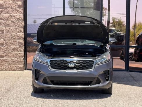 Used 2019 Kia Sorento FWD V6 image 26