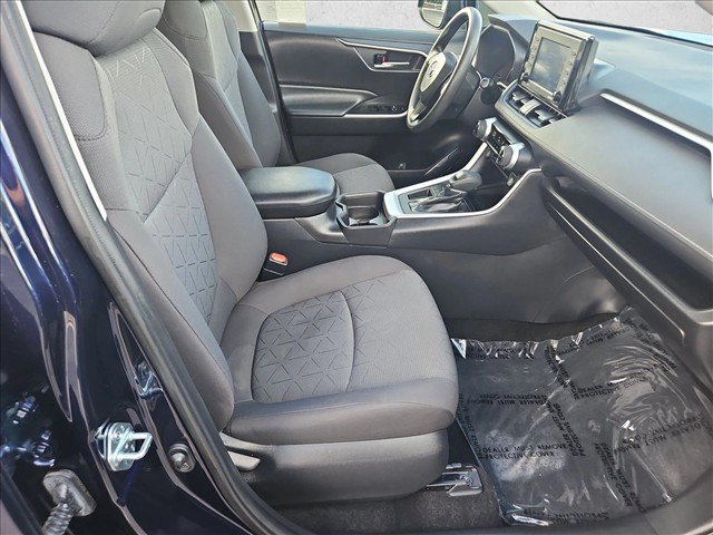 Certified 2021 Toyota RAV4 XLE FWD image 20
