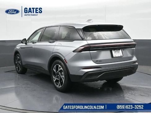 New 2025 Lincoln Nautilus Premier w/ Equipment Group 102A image 8