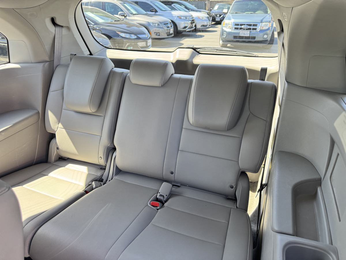 Used 2014 Honda Odyssey EX-L image 28