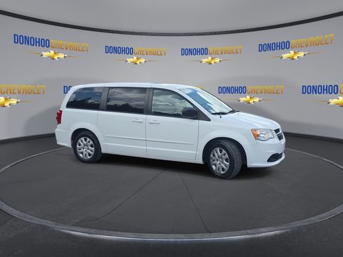 Used 2014 Dodge Grand Caravan SE w/ Quick Order Package 29E SE FWD image 5