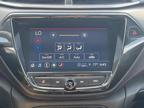 Used 2022 Chevrolet TrailBlazer RS w/ Sun and Liftgate Package FWD image 22