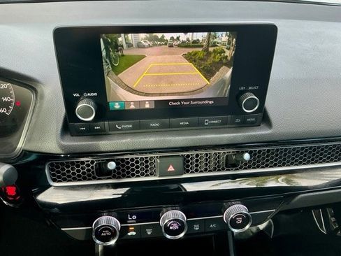 Used 2023 Honda Civic Sport image 22