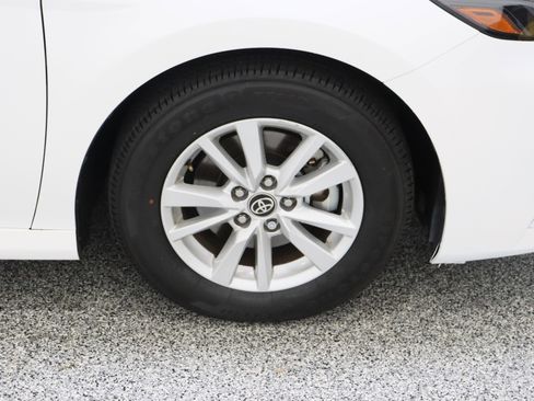 Certified 2025 Toyota Camry LE image 5