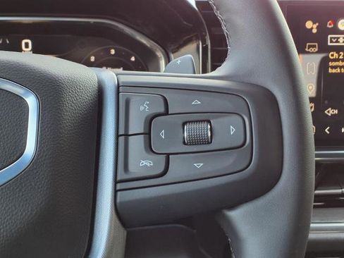 New 2026 GMC Sierra 1500 SLT image 12