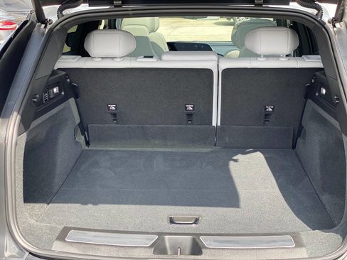 Used 2024 Cadillac Lyriq Luxury image 15