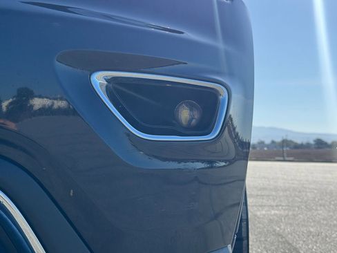 Used 2019 Jeep Grand Cherokee Limited image 15