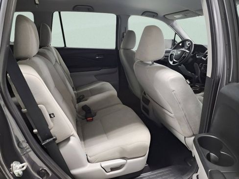 Used 2016 Honda Pilot LX image 16