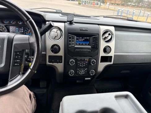 Used 2014 Ford F150 XLT w/ Equipment Group 302A Luxury image 18