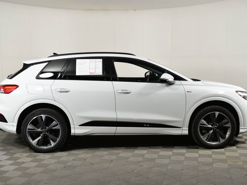 Used 2023 Audi Q4 e-tron Premium Plus w/ Premium Plus image 7