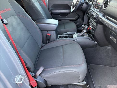 Used 2020 Jeep Wrangler Unlimited Rubicon w/ Quick Order Package 28Y Recon AWD/4WD image 12
