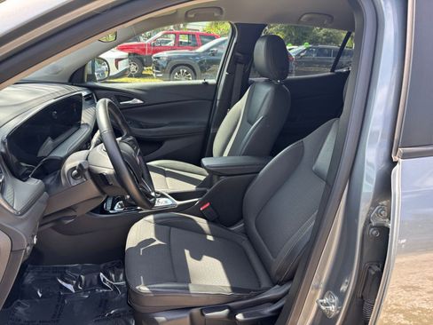 Used 2025 Buick Encore GX Preferred FWD image 38