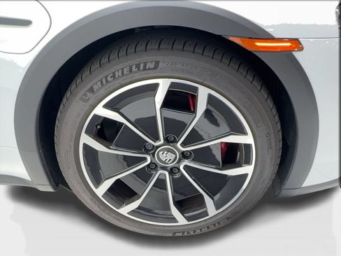 Used 2024 Porsche Taycan 4S AWD/4WD image 13