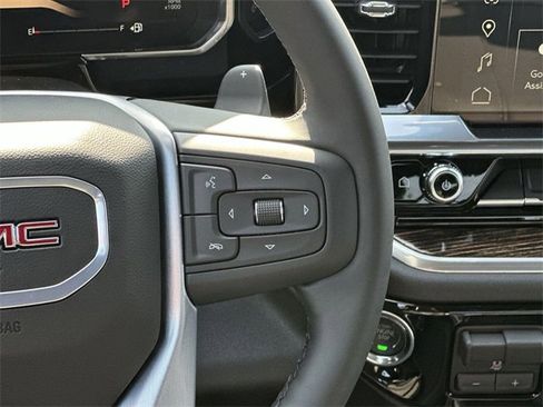 New 2026 GMC Sierra 1500 Elevation w/ LPO, Elevation Black Package image 10