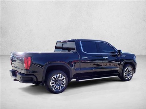 Used 2023 GMC Sierra 1500 Denali Ultimate AWD/4WD image 4