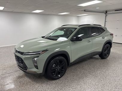 New 2026 Chevrolet Trax ACTIV w/ Sunroof Package