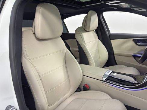 Used 2023 Mercedes-Benz C 300 Sedan w/ Exclusive Trim Package image 42