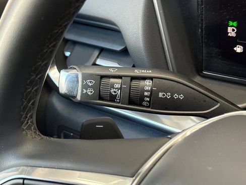 Used 2026 GMC Terrain Denali AWD/4WD image 36