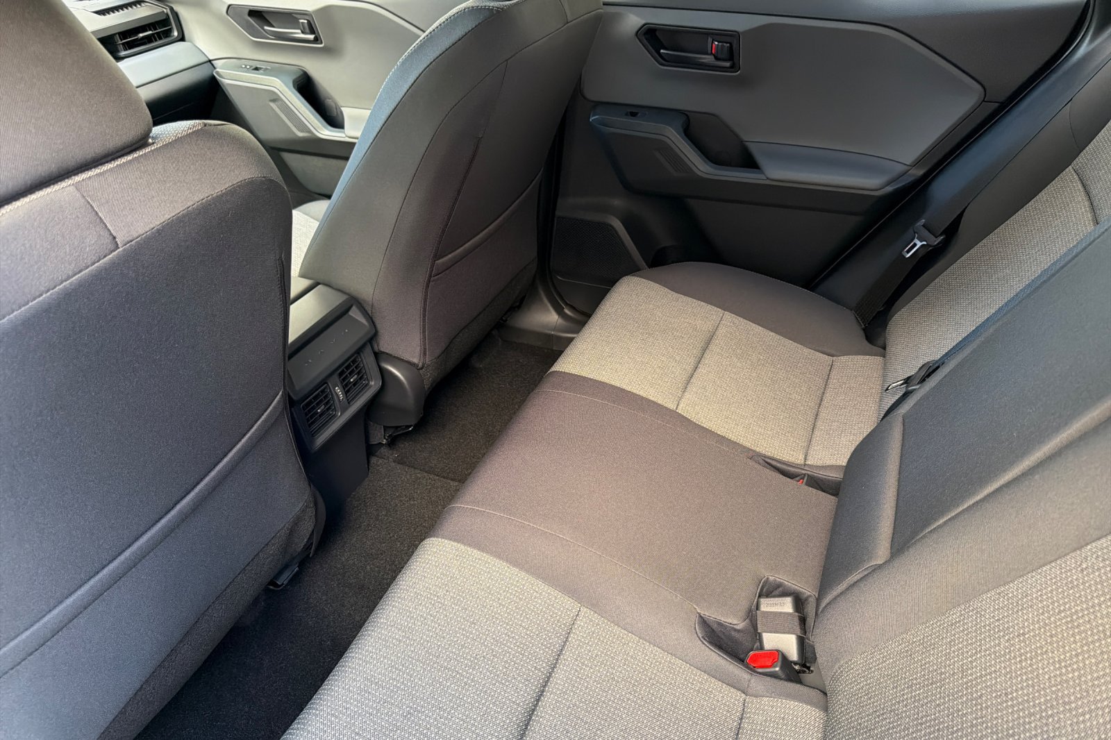 New 2026 Toyota RAV4 LE AWD/4WD image 13