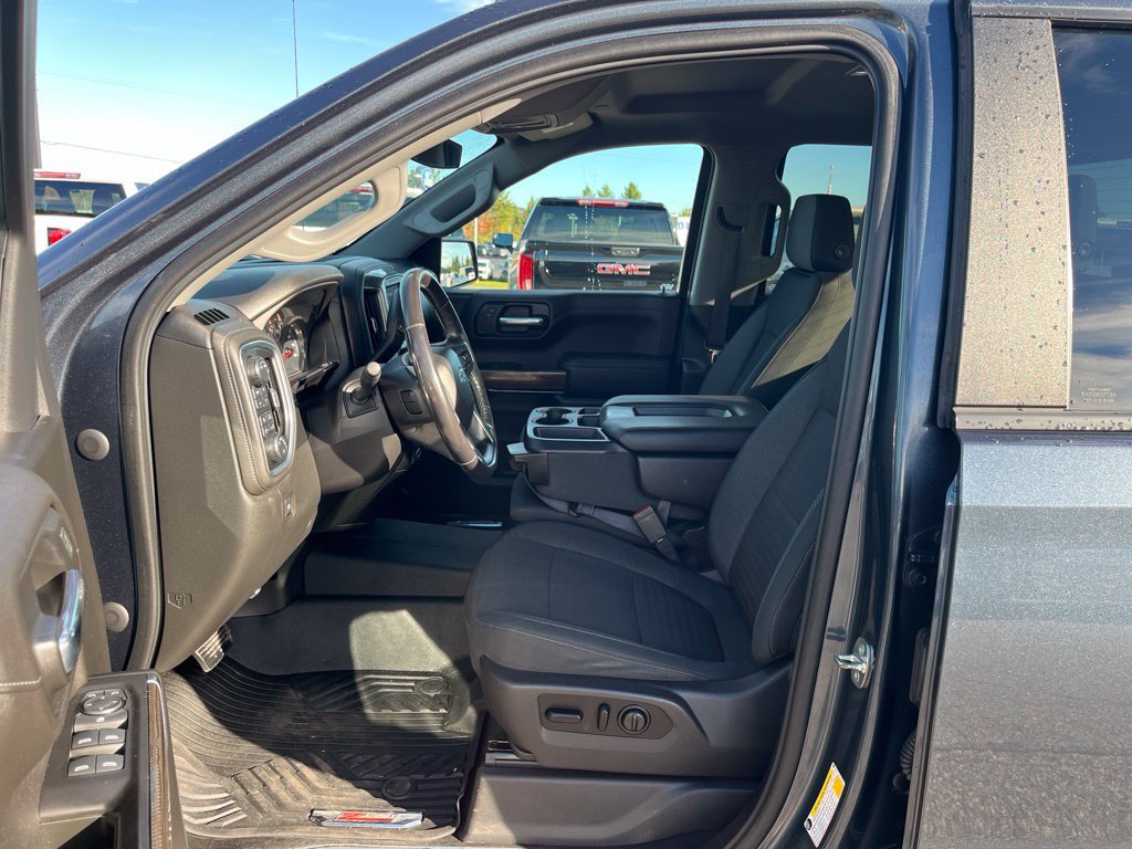 Used 2020 Chevrolet Silverado 1500 RST AWD/4WD image 15