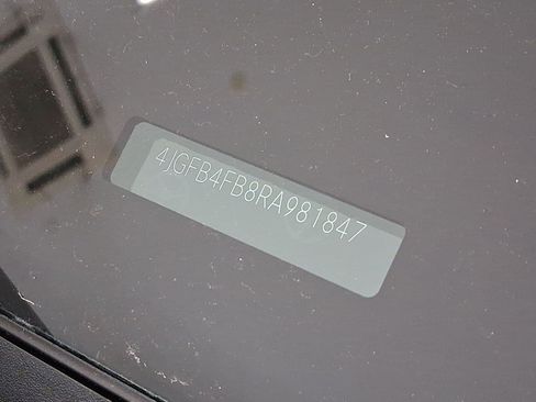 Used 2024 Mercedes-Benz GLE 350 4MATIC image 20